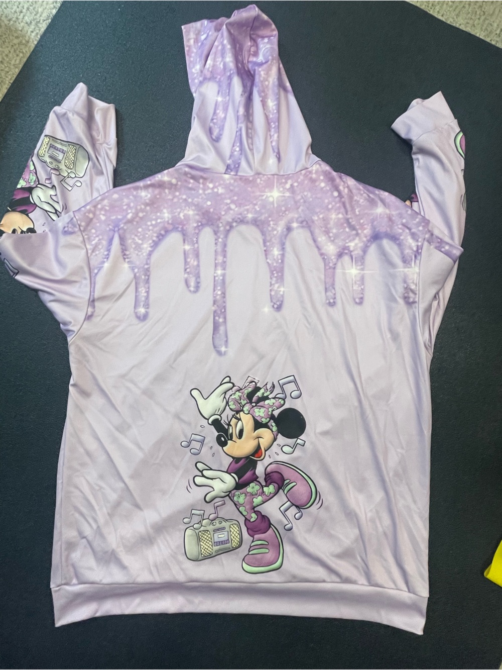 Lilac Minnie Mouse Graphic Hoodie with front pocket. Missing hoodie string. XXL - Picture 5 of 7